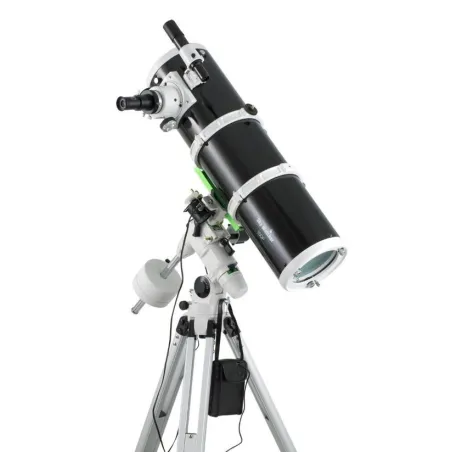 Sky-Watcher 150/750 Black Diamond sur monture EQ3-2 motorisée