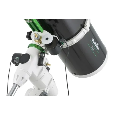 Sky-Watcher 150/750 Black Diamond sur monture EQ3-2 motorisée