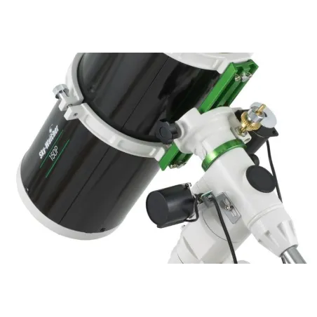 Sky-Watcher 150/750 Black Diamond sur monture EQ3-2 motorisée
