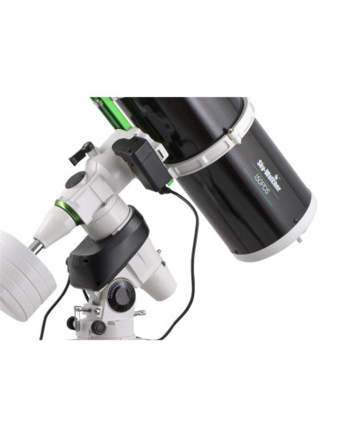 Télescope Sky-Watcher 150/750 PDS sur monture NEQ5 Pro GoTo